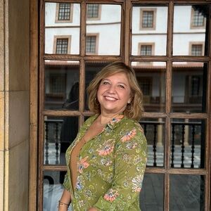 Meet your Posher, Beatriz